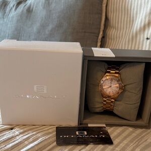 Oceanaut Cream Box with Silver Logo